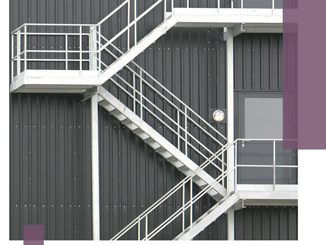 Изготовление и монтаж пожарных лестниц в Новокузнецке быстро и надежно