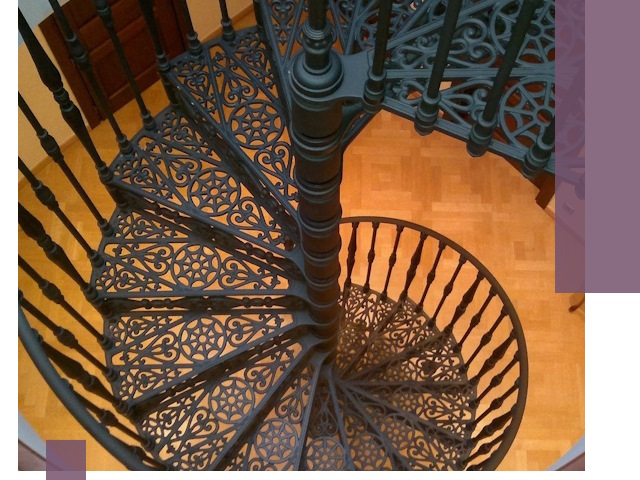 Винтовые лестницы под ключ в Новокузнецке: производство и монтаж