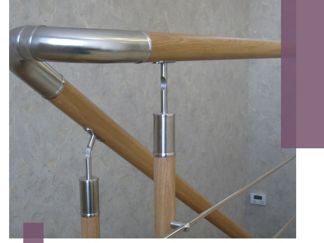 Комбинированные перила на заказ в Новокузнецке — монтаж и производство