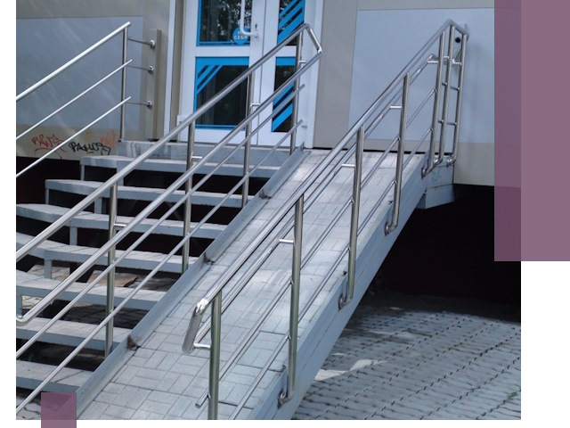 Пандус на крыльцо под ключ в Новокузнецке: монтаж и изготовление