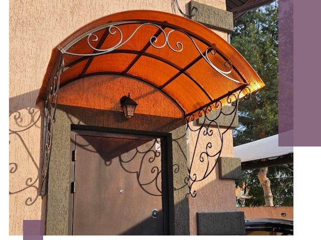 Демонтаж козырьков в Новокузнецке быстро и безопасно