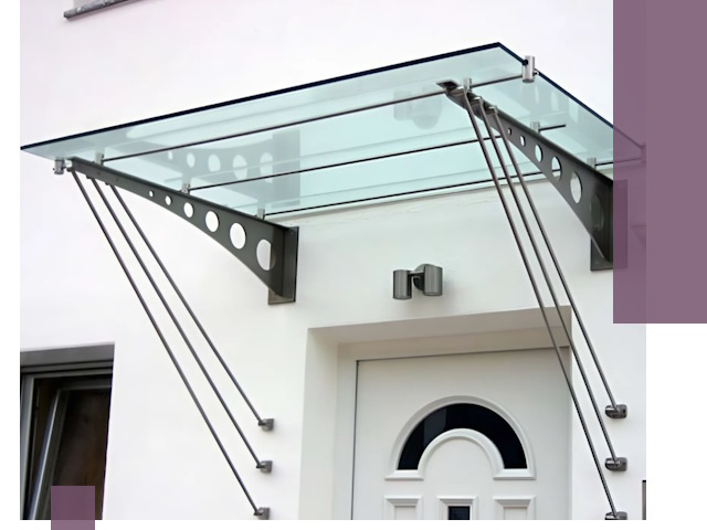 Козырьки над входом под ключ в Новокузнецке — изготовление и монтаж