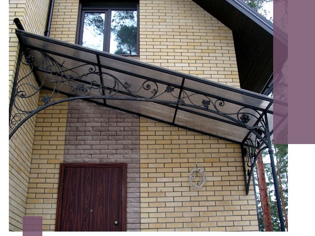 Односкатные козырьки из металла под ключ в Новокузнецке